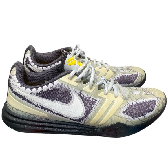 Nike Zoom Kobe Mentality 'Cracked Pavement' Sneakers 704942-003 Size 9.5